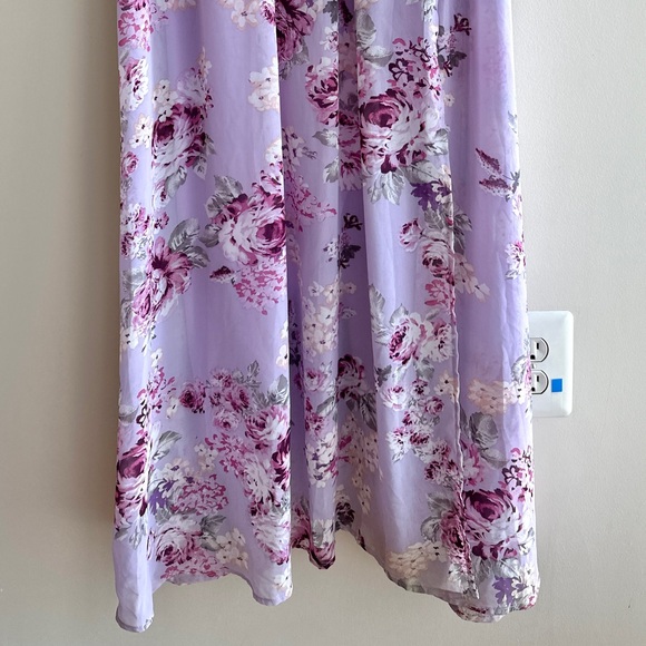 Lulu's Garden Meandering Lavender Floral Print Maxi Dress, Size Small - Picture 6 of 16
